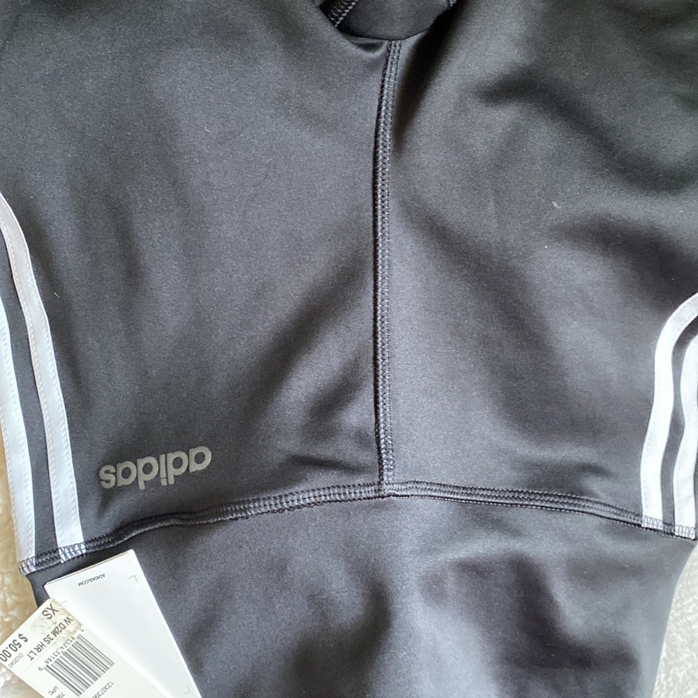 Adidas tight - Picture 4 of 4